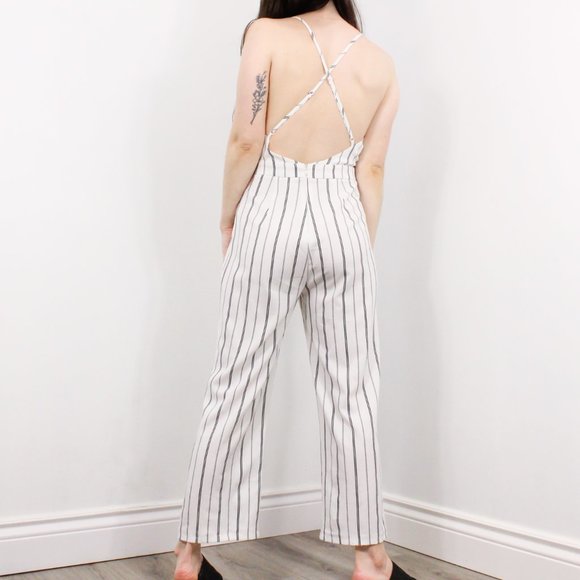 *Seductions by Sirens Black and White Jumpsuit - Picture 3 of 9